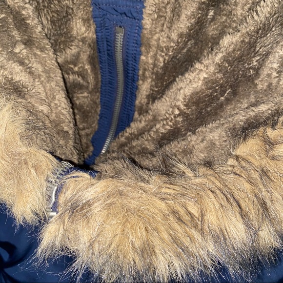 💕AE | Blue Puffer Jacket - Picture 8 of 12